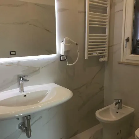Fronte Del Lido بيت ضيافة